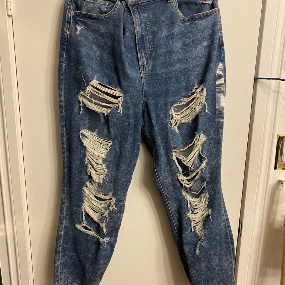 Curvy mom jean